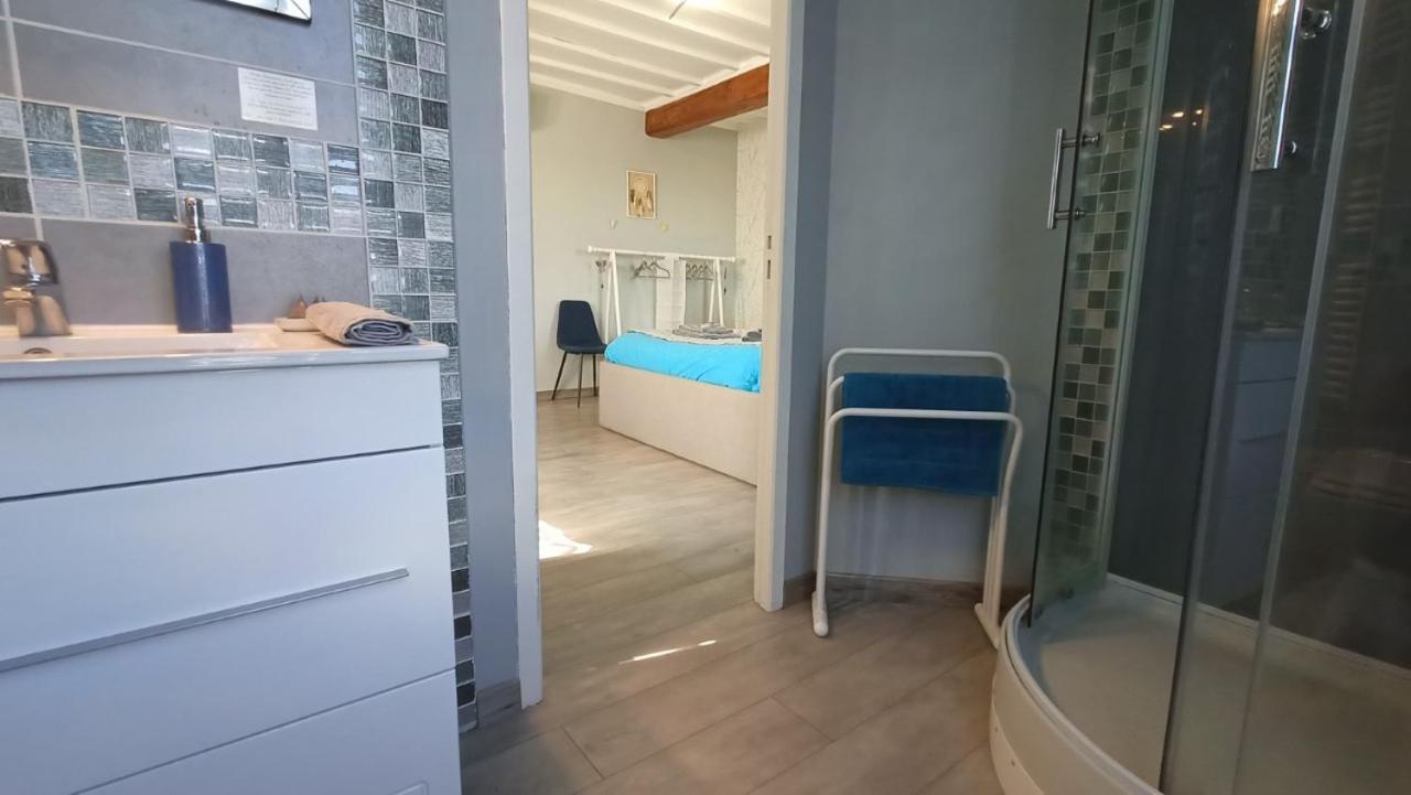 Chambres D'Hotes La Dame Fines Puybegon Buitenkant foto