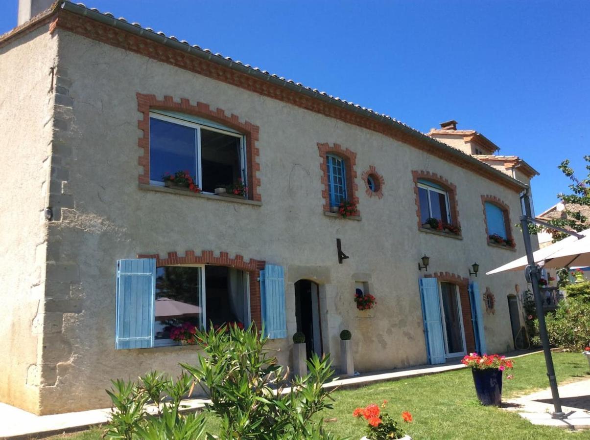 Chambres D'Hotes La Dame Fines Puybegon Buitenkant foto